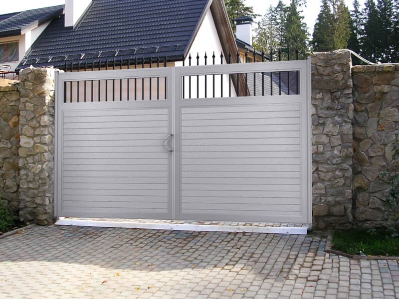 Уличные ворота DoorHan в Благовещенске с установкой